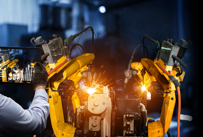 The Guide To Augmented Reality (AR) In Manufacturing - Made Smarter
